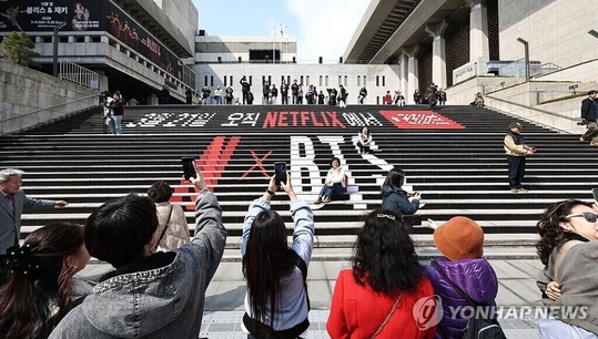 BTS Tops Billboard 200 for Second Consecutive Week with ‘ARIRANG,’ Marking K-pop First